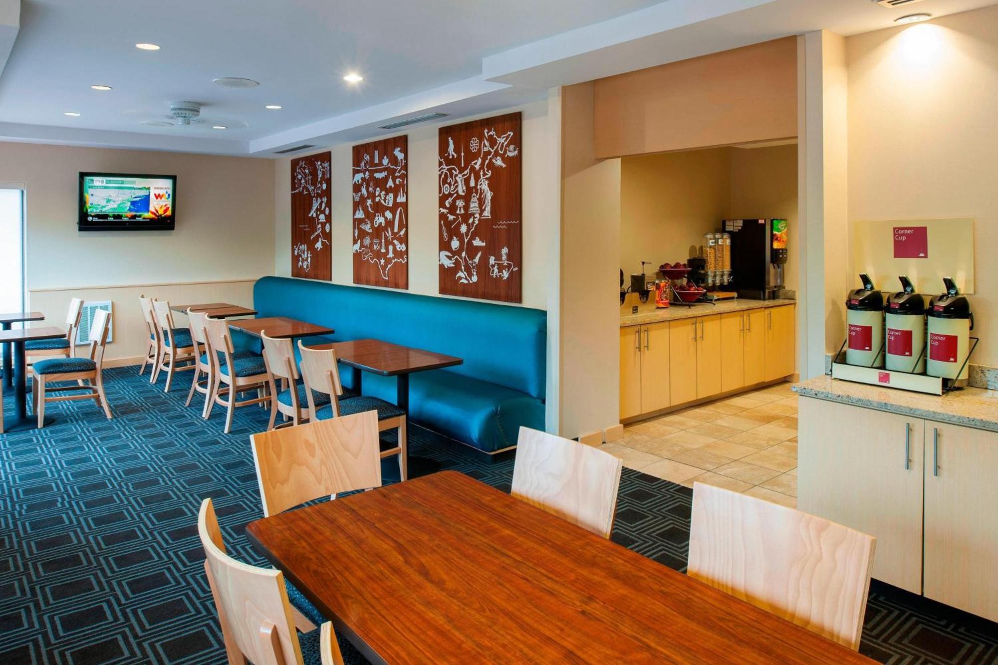 Towneplace Suites By Marriott Bethlehem Easton/Lehigh Valley Hollo Exteriör bild